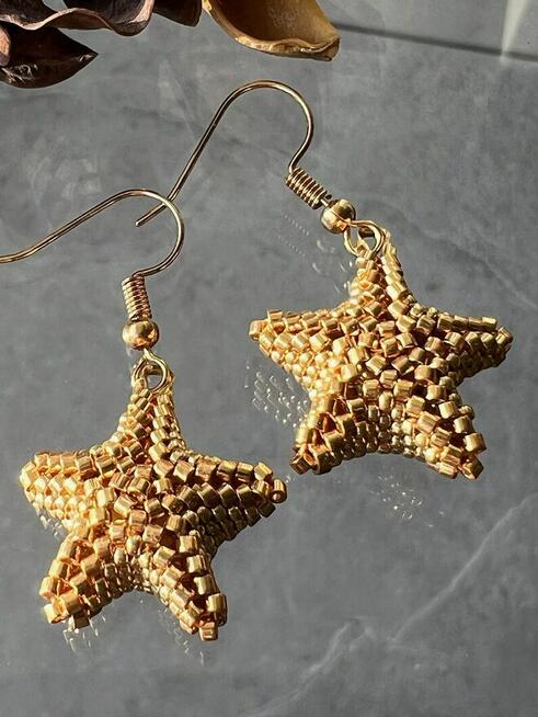 Kolczyki z koralików złoty kolor prezent urodzinowy