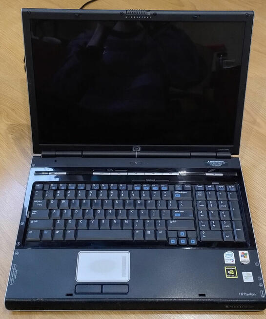 HP Pavilion Notebook dv8000