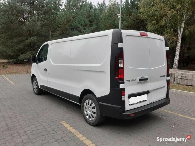 Renault Trafic 2.0 DCI 145KM Long