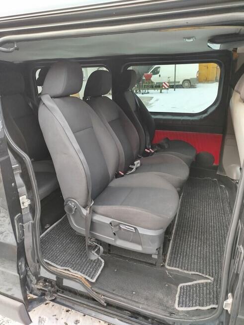 Opel Vivaro 9 osobowy