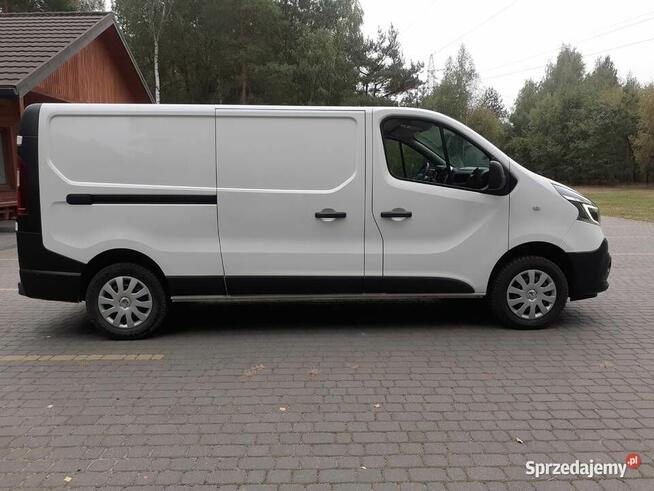 Renault Trafic 2.0 DCI 145KM Long