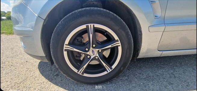 Ford S-max plus 2 komplety opon