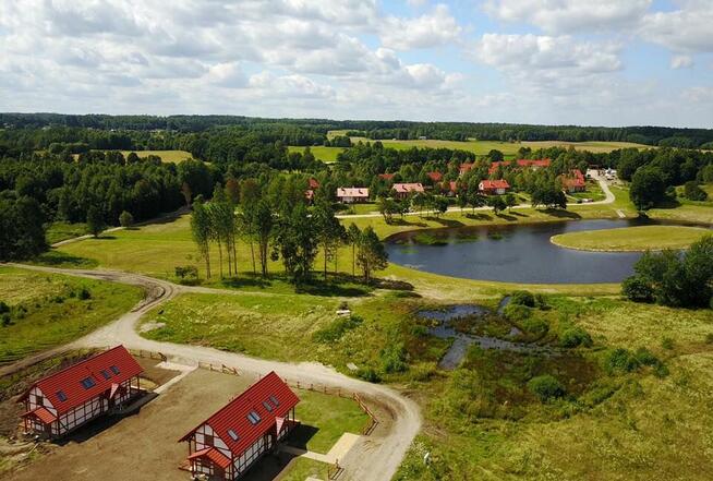 PRZEDMIOTEM SPRZEDAŻY JEST DZIAŁKA BUDOWLANA O POW. 1 090 m2