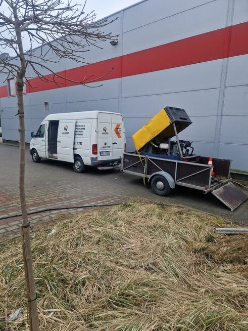 Przeciski wbijanie rur stalowych przyłącza wod-kan