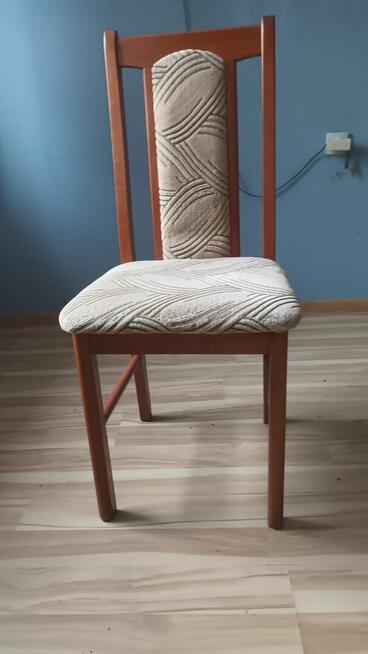 Sprzedam stół do salonu