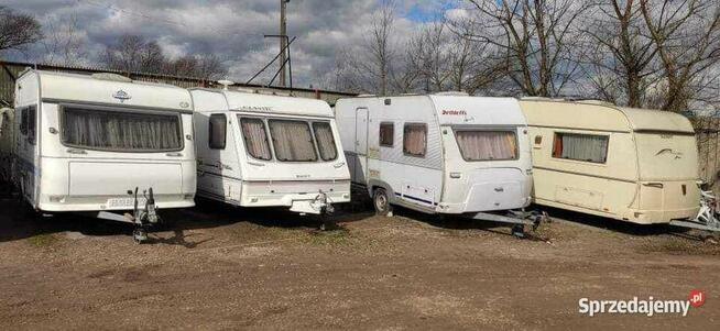 Przyczepa kempingowa kemping camping