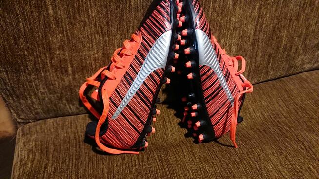 >Buty PUMA ONE Dla Małego Piłkarza, Jak Nowe rozm;29/17,5cm