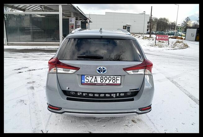 Toyota Auris - Freestyle Edition - 1.8 Hybrid