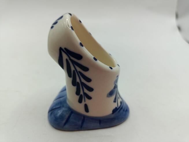 Bibelot drobiazg porcelanowy but chodak wykałacznik hole