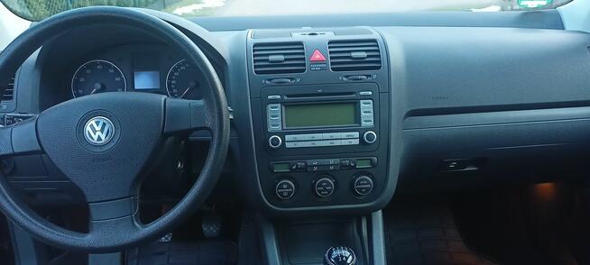 Volkswagen Golf 1600 MPI benzyna