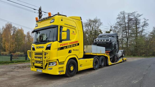 Pomoc drogowa Laweta Holowanie Serwis Mobilny Dźwig koparki