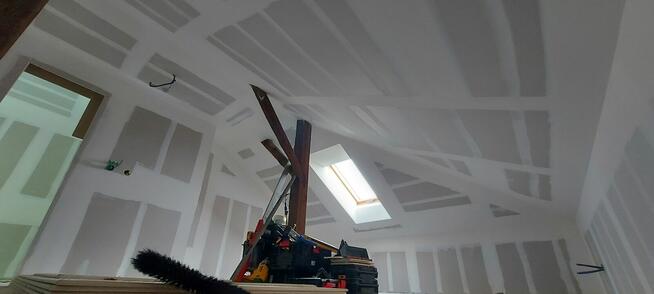 Adaptacje poddaszy, wykończenia wnętrz