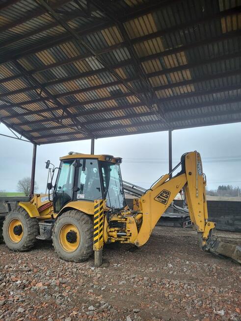 Usługi koparko ładowarka