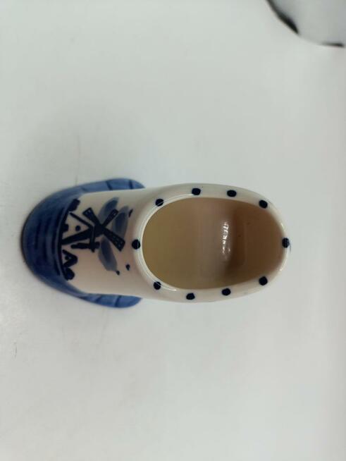 Bibelot drobiazg porcelanowy but chodak wykałacznik hole