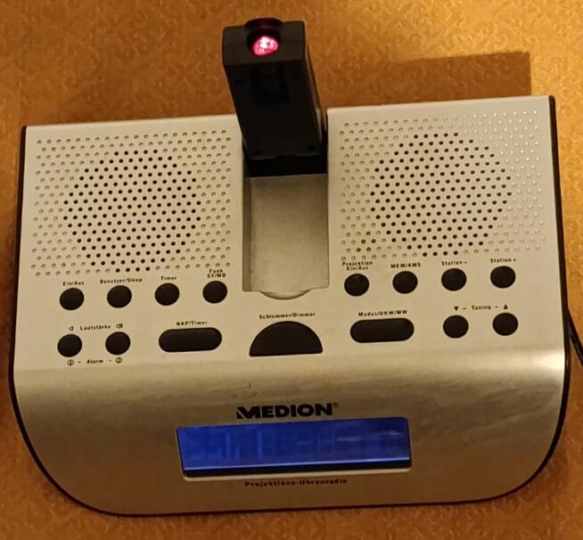 WYPRZEDAMY Elektroniczne sprzęty i różne inne niedrogo...