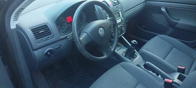 Volkswagen Golf 1600 MPI benzyna