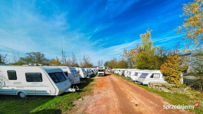 Przyczepa kempingowa kemping camping