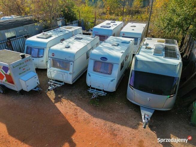 Przyczepa kempingowa kemping camping