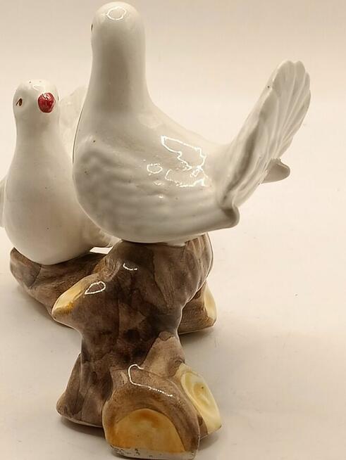 Figurka ceramika ptaki na gałęzi gołąbki turkawki