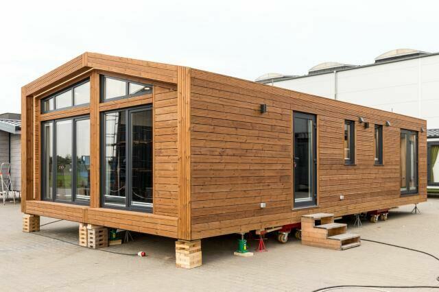 Zadaszenie domku holenderskiego lub przyczepy