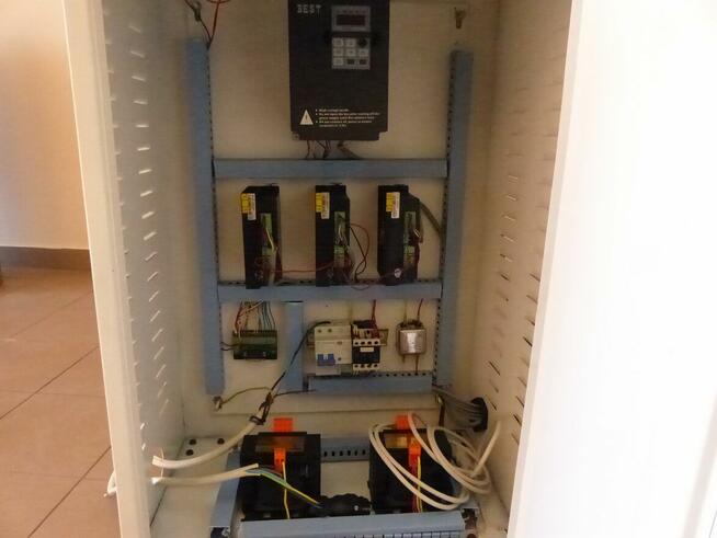 Frezarka górnowrzecionowa 2,2 KW 60x90 cm