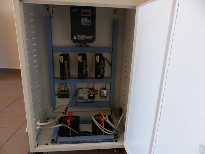 Frezarka górnowrzecionowa 2,2 KW 60x90 cm