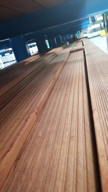 Deska tarasowa egzotyczna merbau ryflowana KL. FAS KD 25x145