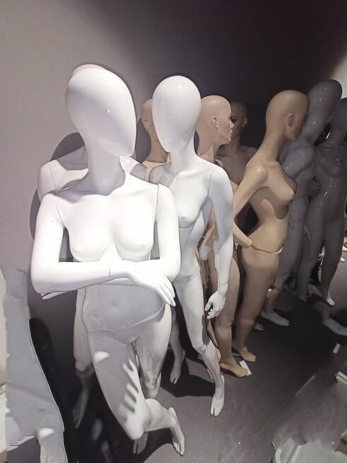 Manekiny męskie dziecięce rożne pozy, do negocjacji