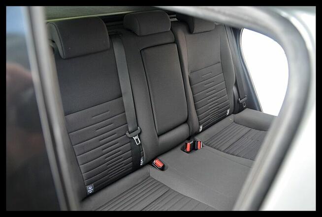 Toyota Auris - Freestyle Edition - 1.8 Hybrid