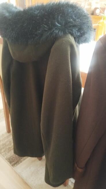 Krótki płaszcz butelkowa zielenń 48