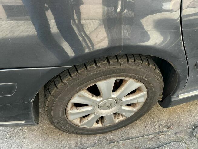 sprzedam samochód marki Citroen C5 z 2006 r.