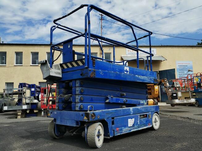 UpRight X32 - 12m - elektryczny podnośnik nożycowy