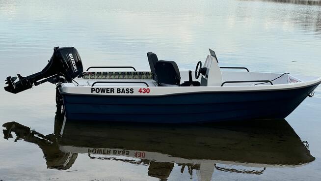 ŁÓDŹ WĘDKARSKO-REKREACYJNA POWER BASS 430 ZE STERÓWKĄ