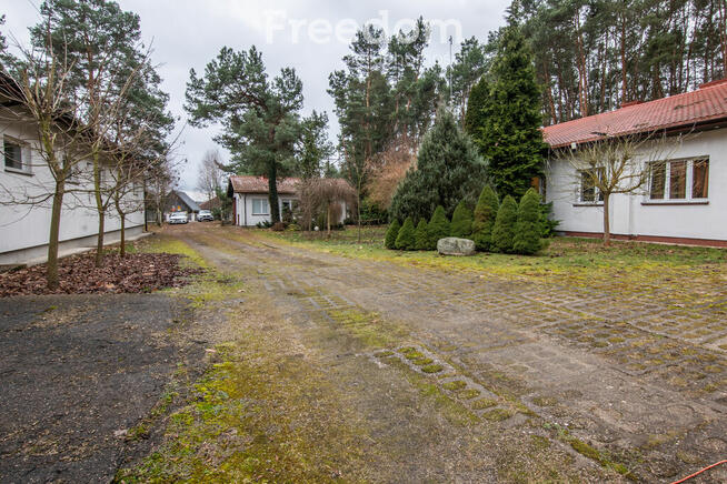 Hala produkcyjna z magazynem, biurami oraz działką