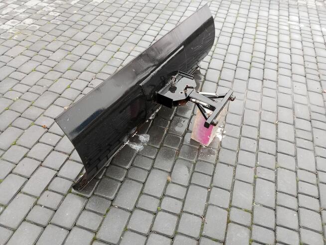 Sprzedam pług do śniegu
