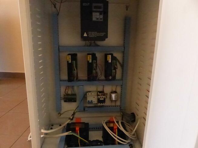 Frezarka górnowrzecionowa 2,2 KW 60x90 cm