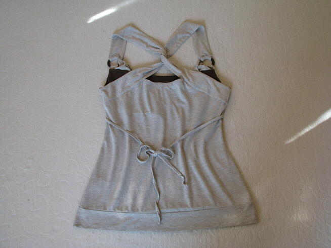 Elegancka koszulka bluzka na szelkach rozm. M cekinki panter