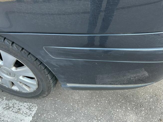 sprzedam samochód marki Citroen C5 z 2006 r.