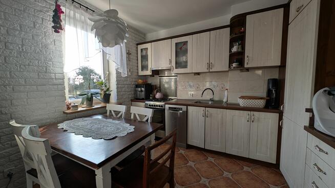 Słoneczne mieszkanie 49m. parter koło Kętrzyna