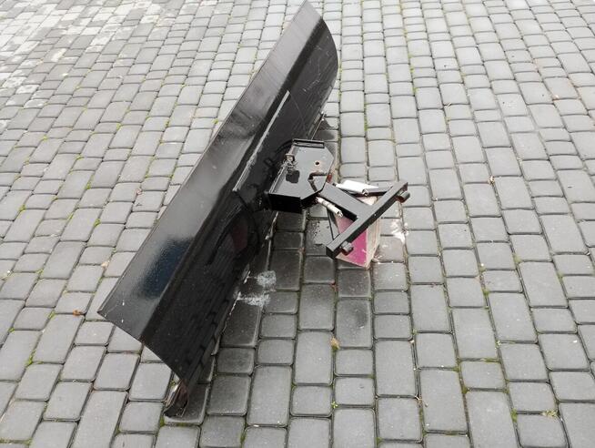 Sprzedam pług do śniegu