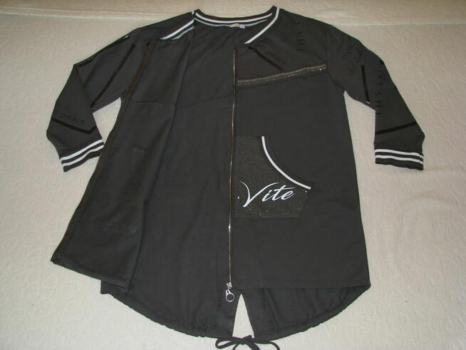 Piękna oliwkowa rozpinana bluza z bawełny ze wzorami XXL