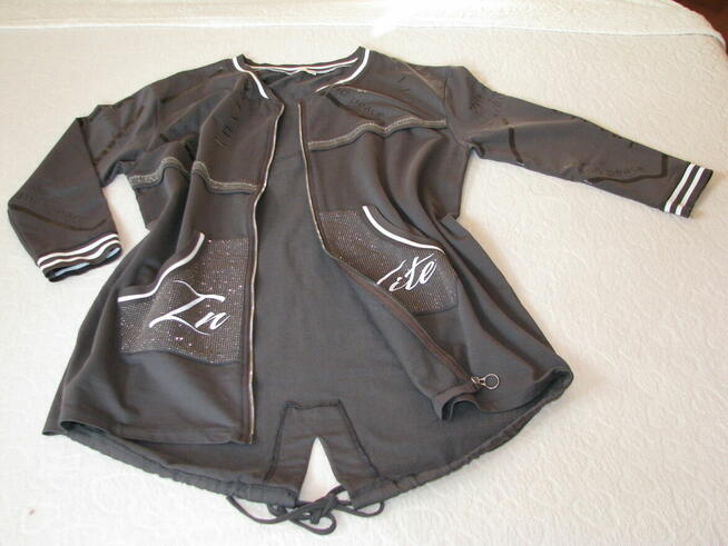 Piękna oliwkowa rozpinana bluza z bawełny ze wzorami XXL