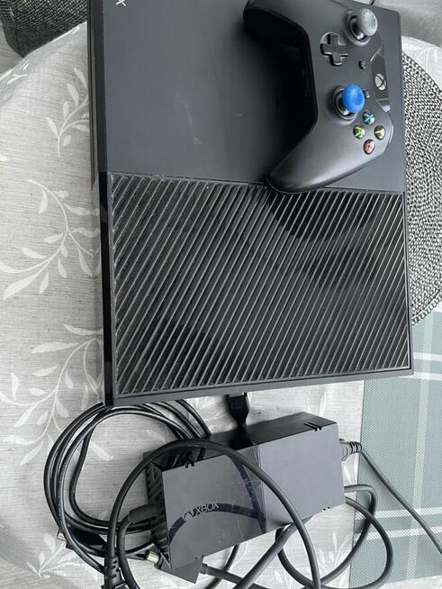 Sprzedam Xbox One 500gb