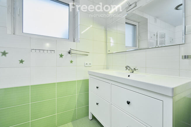 Dom w centrum znanej miejscowości Warpuny