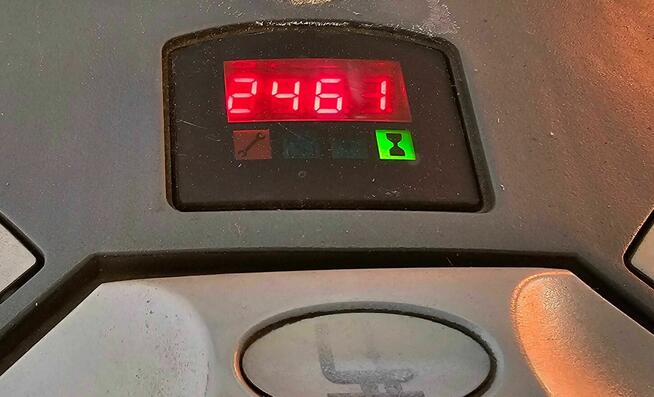 Używany wózek widłowy elektryczny Toyota SWE niski maszt