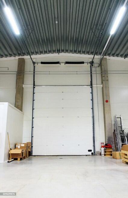 Brama przemysłowa segmentowa -Grupa Twardowski