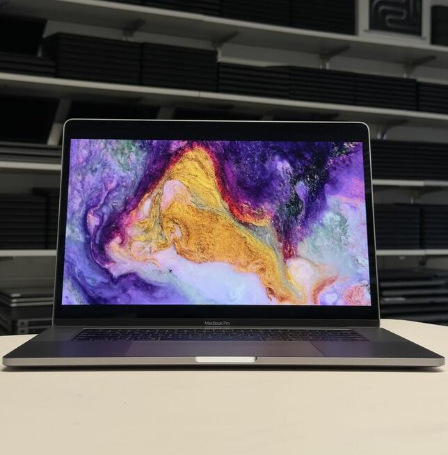 Apple MacBook A1990 15,4 i9-16GB RAM 512GB SSD Piękny!