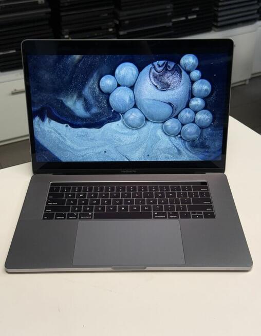 Apple MacBook A1990 15,4 i9-16GB RAM 512GB SSD Piękny!