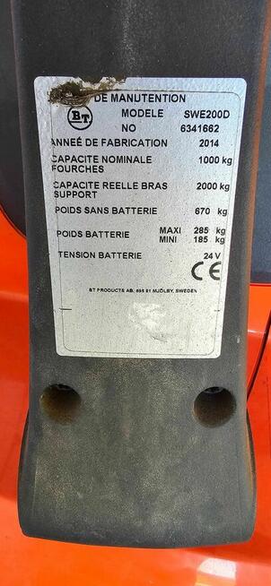 Używany wózek widłowy elektryczny Toyota SWE niski maszt