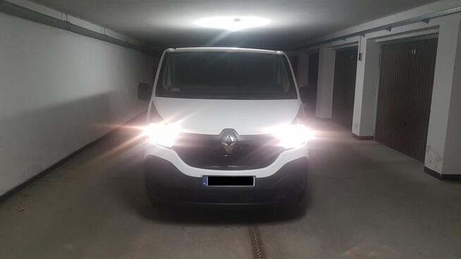 Renault Trafic 2016 6 0s0bowy wersja Gruau --Zamiana